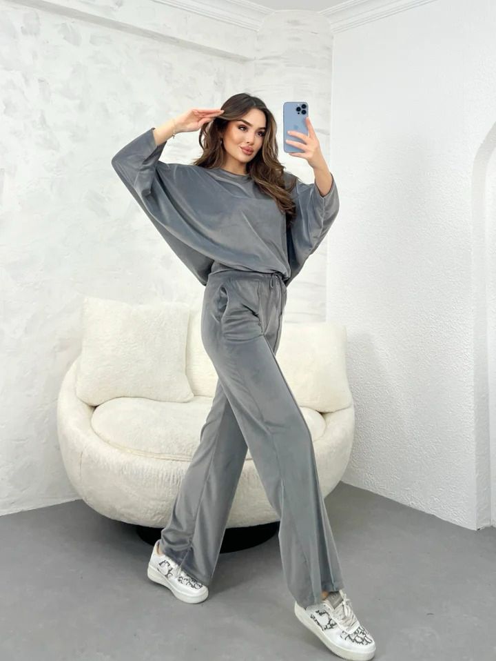 Trening Butterfly din Catifea PROMO - STOC LIMITAT